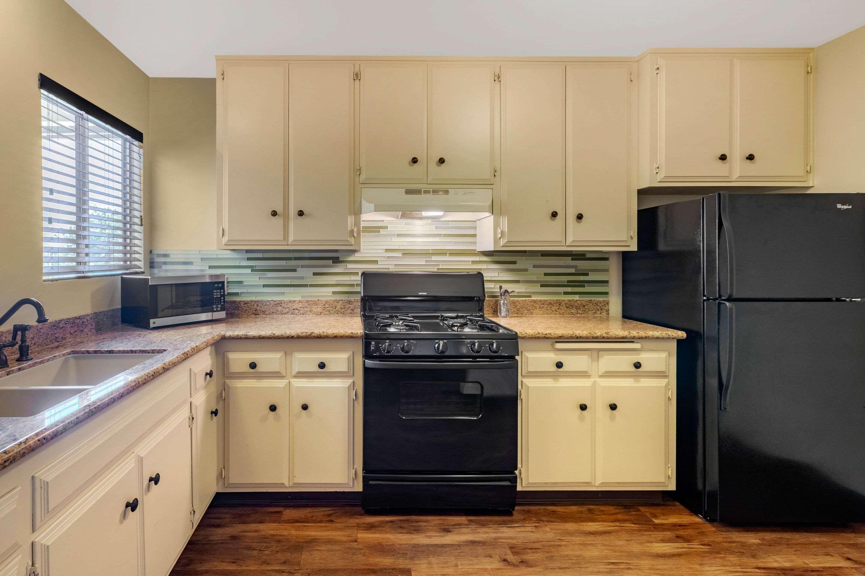 Carlton Oaks Lodge, Ascend Hotel Collection Santee Bagian luar foto
