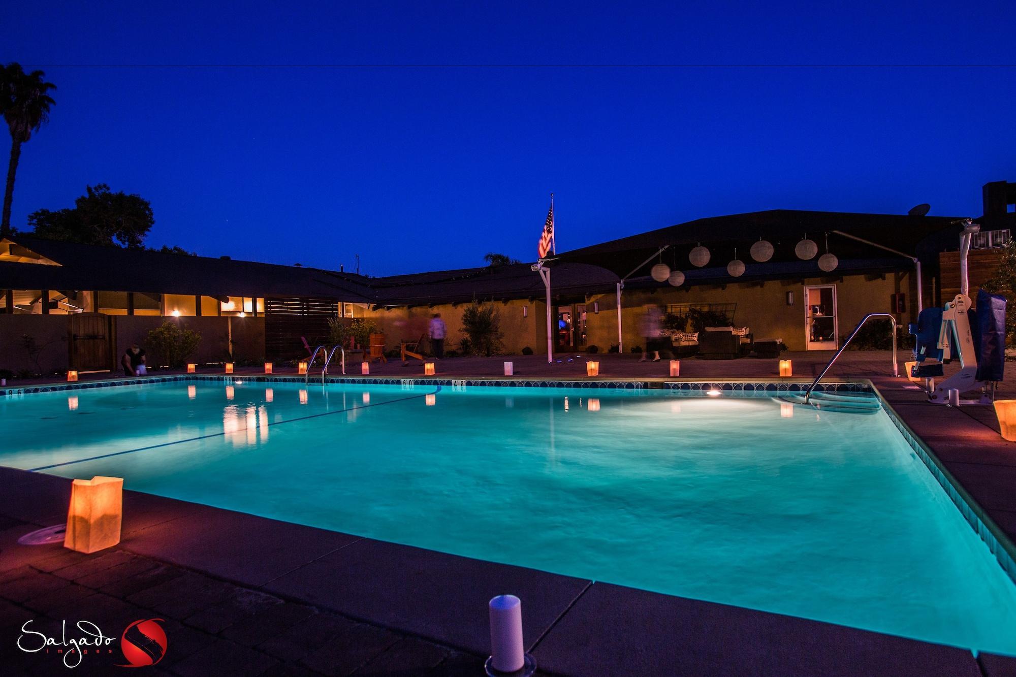 Carlton Oaks Lodge, Ascend Hotel Collection Santee Bagian luar foto