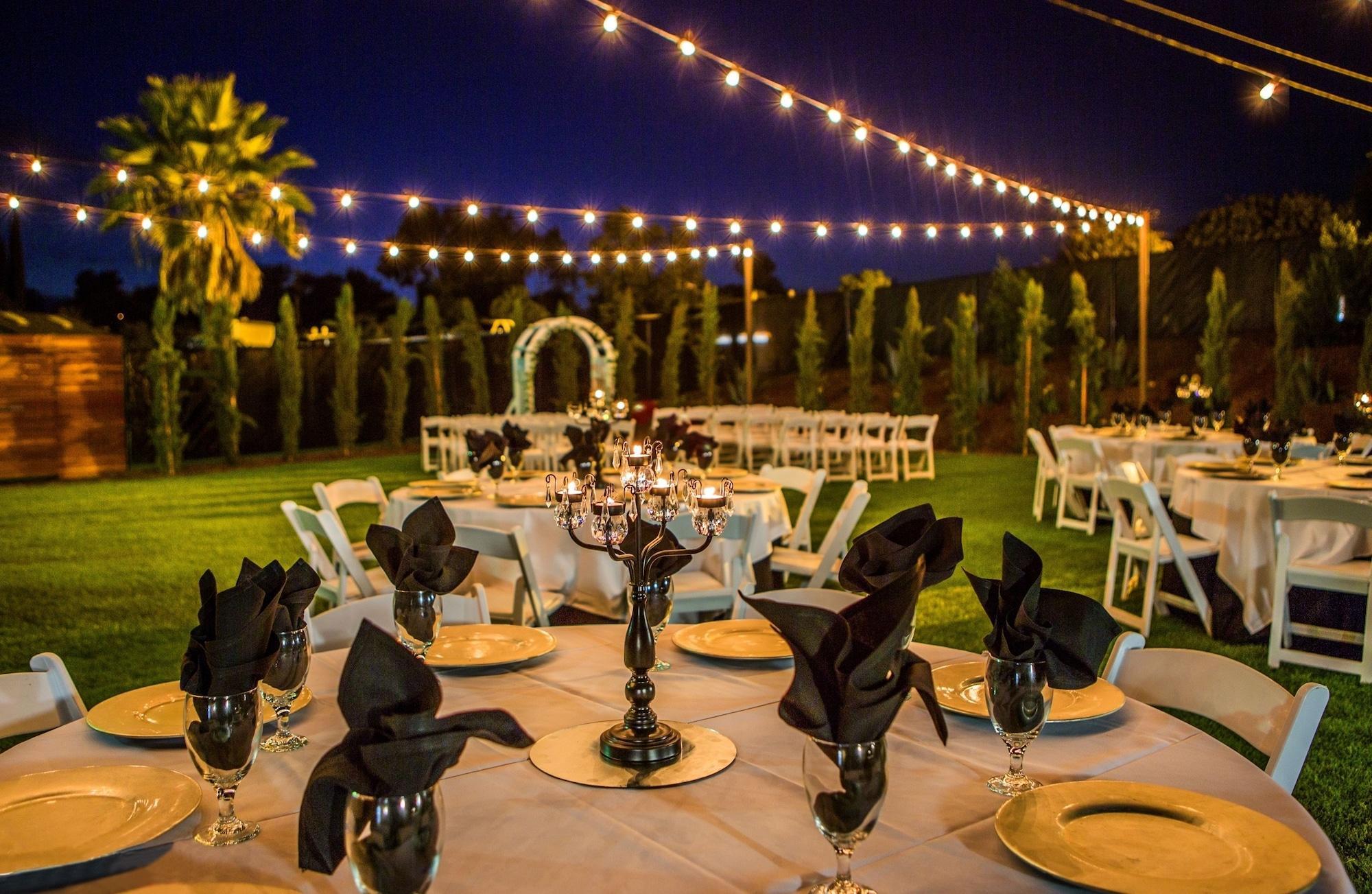 Carlton Oaks Lodge, Ascend Hotel Collection Santee Bagian luar foto