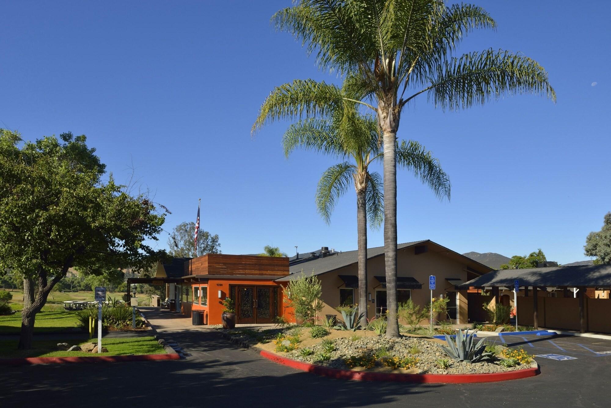 Carlton Oaks Lodge, Ascend Hotel Collection Santee Bagian luar foto